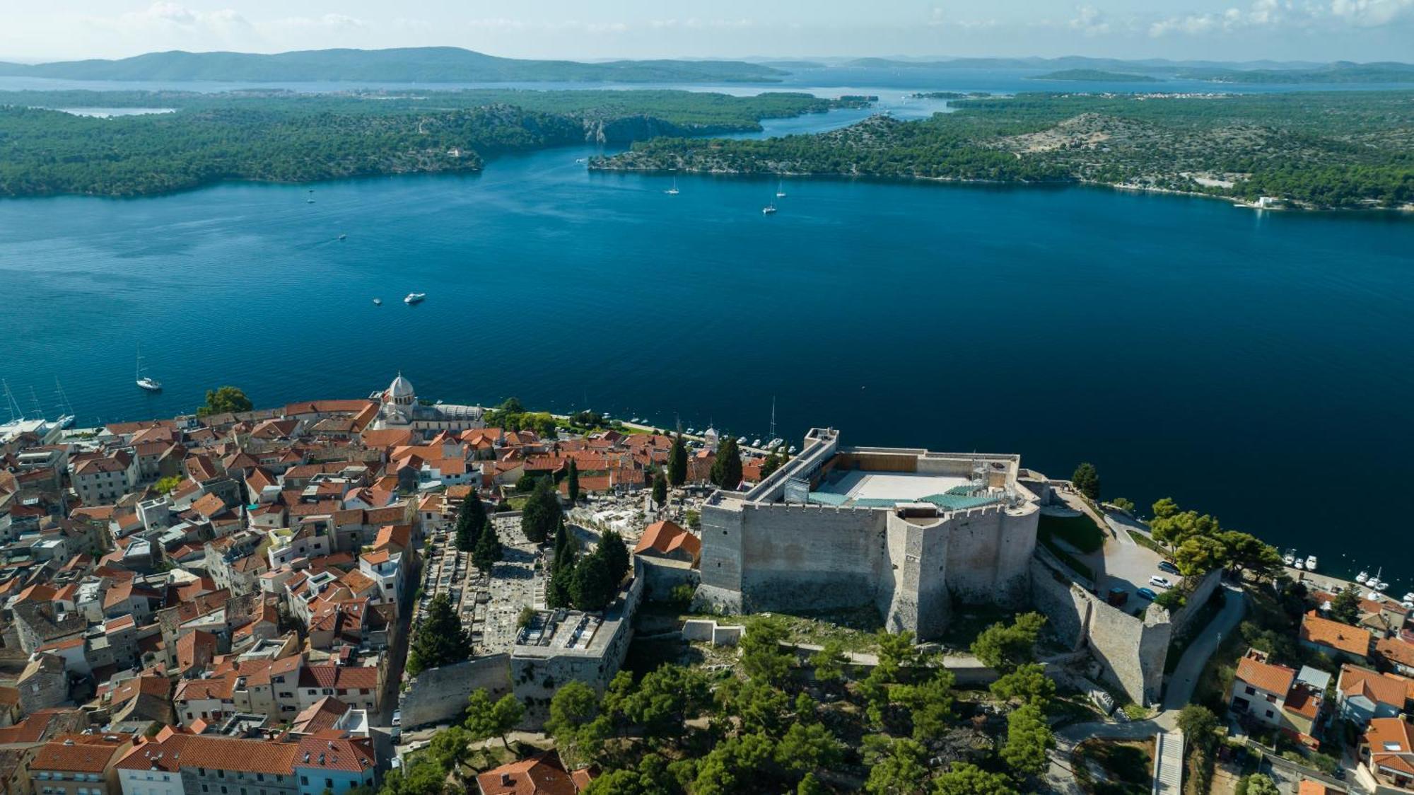 Armerun Heritage Hotel & Residences Šibenik Екстериор снимка