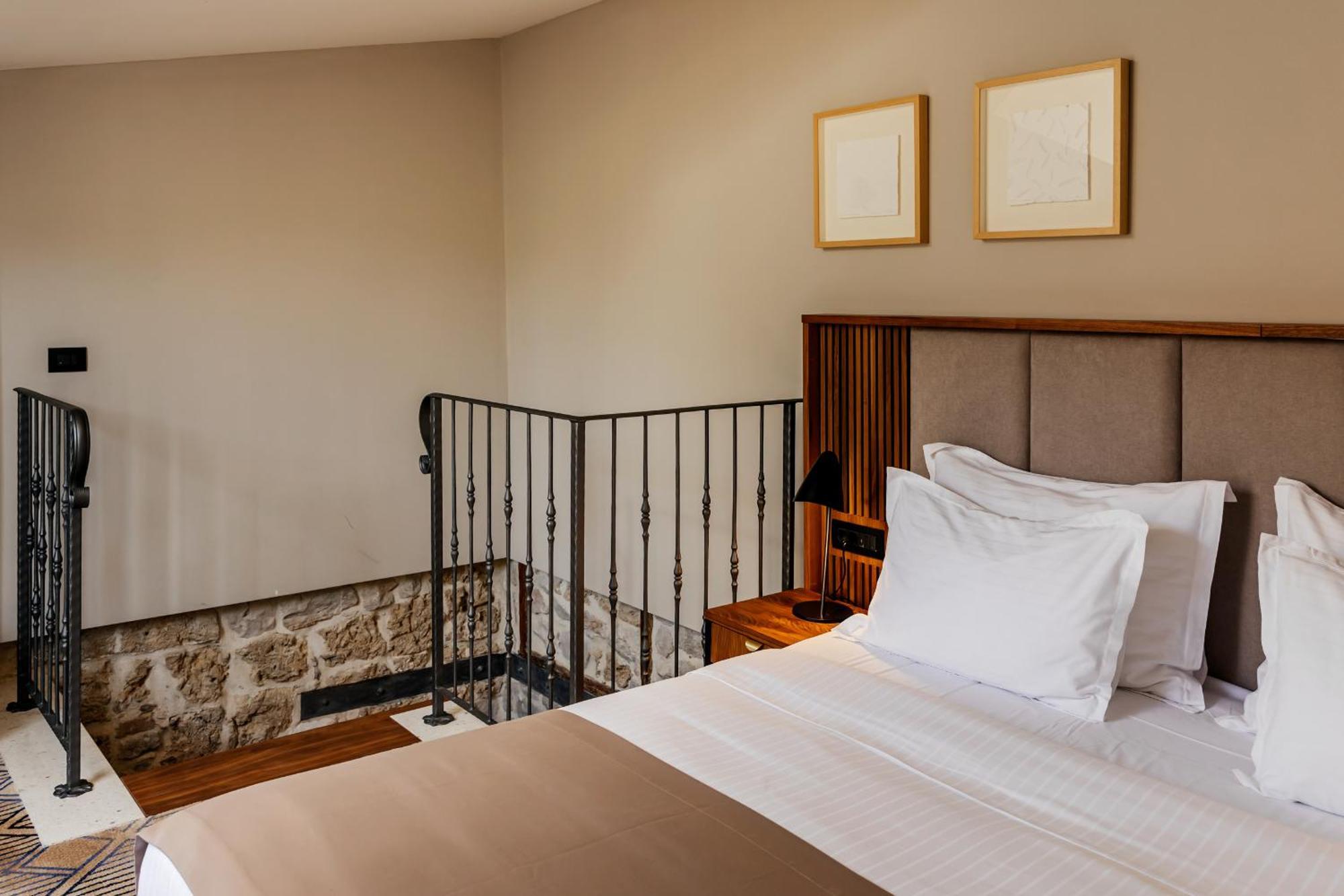 Armerun Heritage Hotel & Residences Šibenik Стая снимка