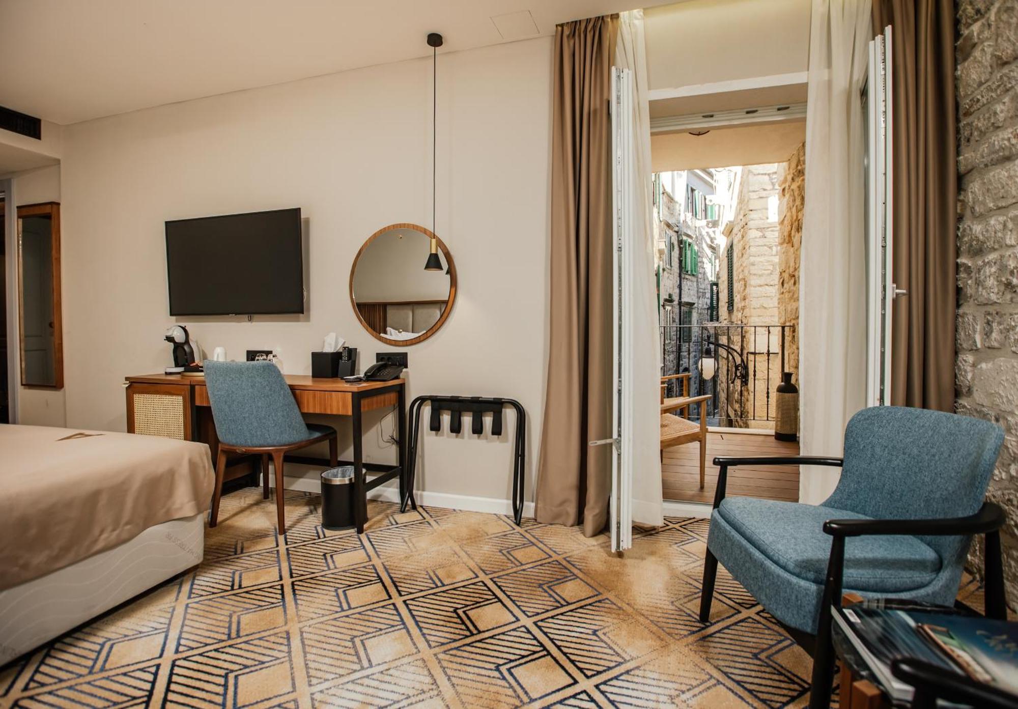 Armerun Heritage Hotel & Residences Šibenik Стая снимка